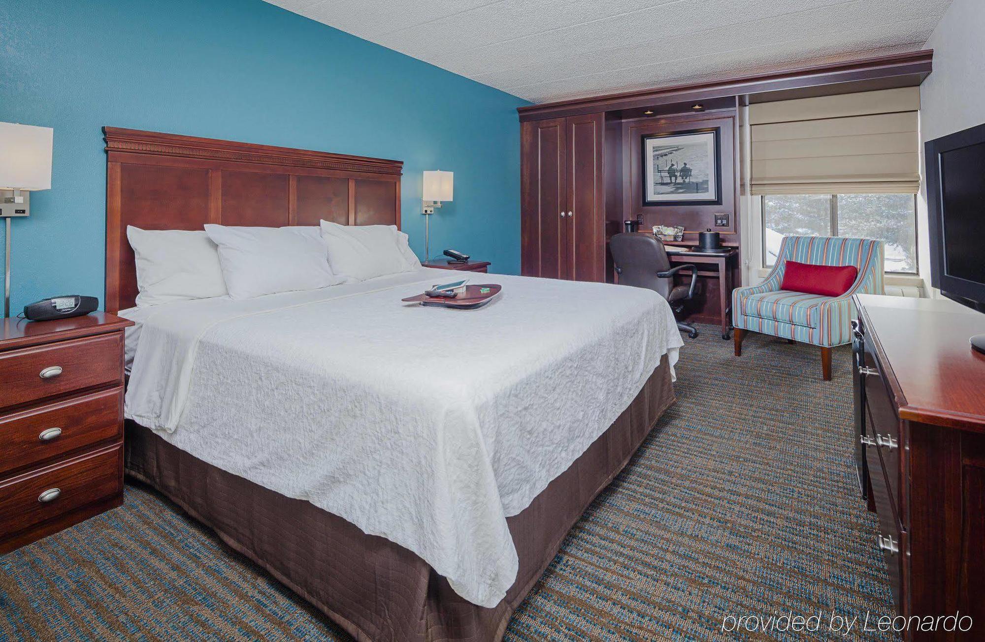 Hampton Inn Madison East Towne Mall Area Eksteriør billede