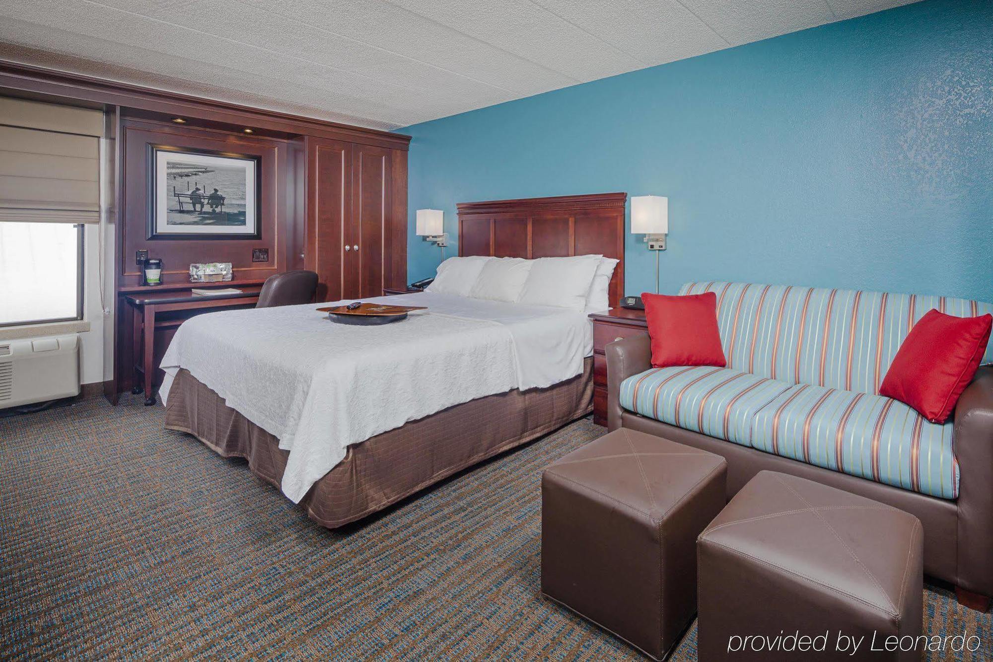 Hampton Inn Madison East Towne Mall Area Eksteriør billede